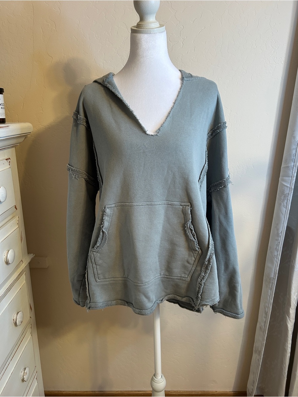 Natural Life Oversized Hoodie Pullover Sage Green Raw Hem Boho Cotton S/M